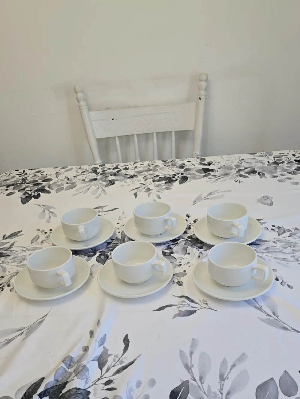 Williams Sonoma Restaurant Dinnerware 12 Pcs Espresso Coffee Cups Saucers White